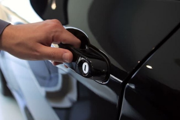 Car-Lockout-Services-Image-1